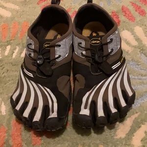 Vibram Fivefingers Barefoot Shoes